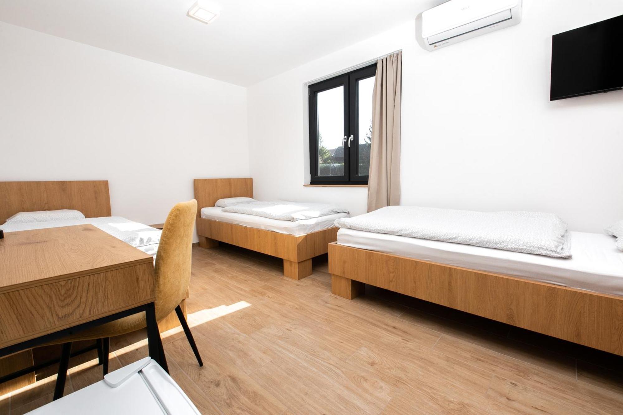 Kozjanski Dvor Podčetrtek Exterior foto